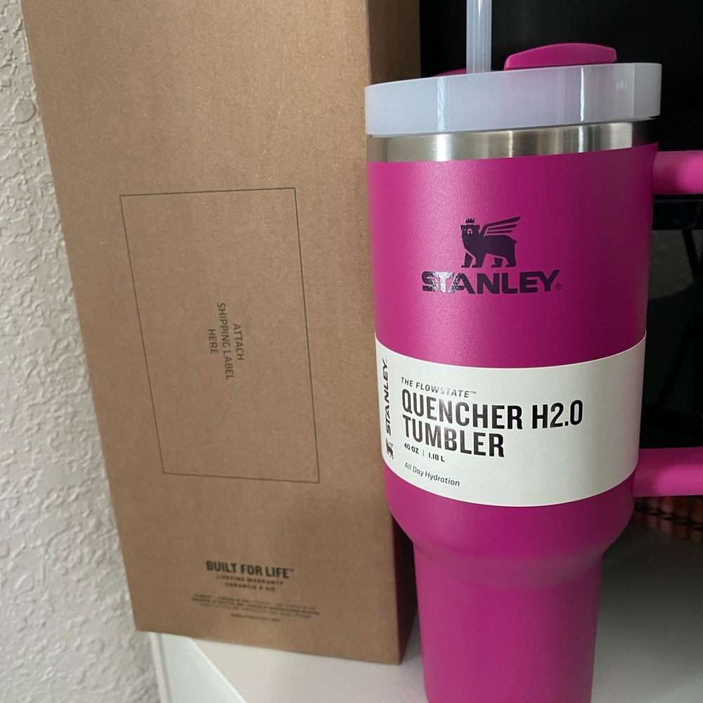 Stanley 40oz Tumbler Fuschia! New Color Water Bottle tumbler